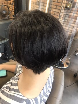 トリエラ(TRIELA) エアリーショートボブ