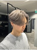 グレージュ　センターパート