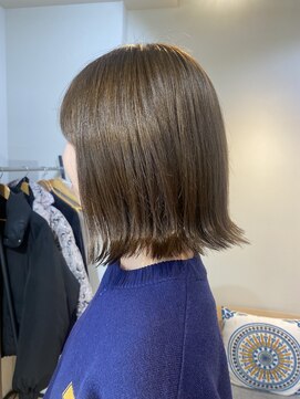 モリオ フロム ロンドン 成増店 【morio成増/一戸】切りっぱなしボブアッシュカラー