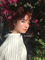 コヨミ バイ ルスカ(coyomi. by ruska)&nbsp;木漏れ日とピンクヘア