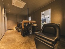 メゾンウィット(Maison Wit)の雰囲気（シャンプー台はフルフラットシャンプーでリラックスタイムを…）