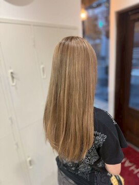 シャルムバイルーチェココ(CHARME by Lu'ce coco) ハイライトカラーシルキーベージュロング