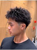 渋谷スパイキーショートアップバンクフェザーショートパーマ
