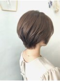 『前下り丸みショート☆顔周りレイヤーで軽い質感』