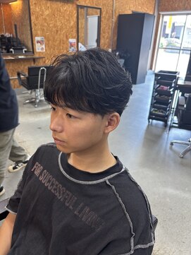 ジールクス 太田店(G LUX) 前髪ありフェザーパーマ