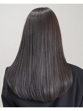 アリー 原宿 表参道(ALLY) ALLY八巻【８月28.２９日予約枠有り】艶ストレート