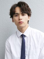 ウシワカマル ミライ(USHIWAKAMARU MIRAI)&nbsp;センターパート/ツーブロック