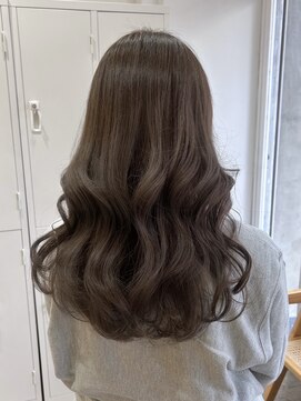 アッシュベージュ