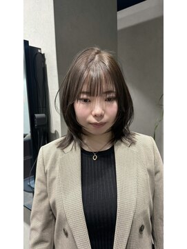 ソルビア(solvia) グレージュ