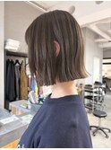 ぱつっと外はねボブ