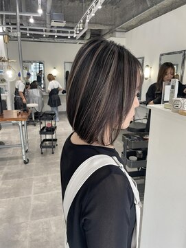 ホリー(HOLLY) コントラストハイライト