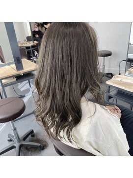 シア(sia) オリーブカラー/くすみカラー/フォギーベージュ