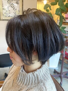 アンドアート ヘアーデザイン(AND ART HAIR DESIGN) 大人ショートスタイル