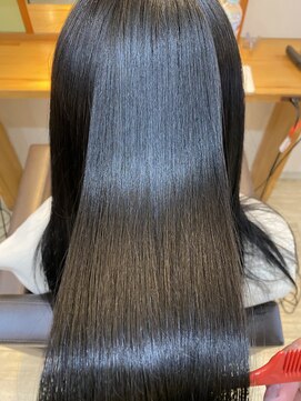 キャバノン(CABANON) ブルーブラックで艶感のあるヘアカラーに★