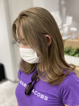 アヴァンス 京橋店(AVANCE) 1回のブリーチで作るミルクティーベージュ