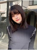 韓国暗髪ストレートミディアムヘアレイヤーカット似合わせ前髪