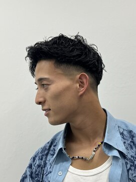 ヒロギンザ 大阪本店(HIRO GINZA) スキンフェード×パーマ