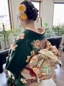 ループ Roop hairmakeStudioの写真/【水沢駅5分】成人式の前撮りに♪着付け・ヘアセットはお任せ！予約やご相談はお電話で＊