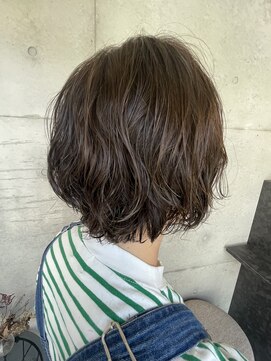 サロンドベリタ(salon de VERITA) ナチュラルショートパーマ