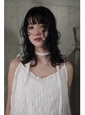 ミディアム、黒髪、レイヤーカット、顔まわりレイヤー