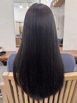 ファルベ(Farbe)&nbsp;ネビージュ　ミニウルフ　メルティーカラー　ワイドバング　美髪