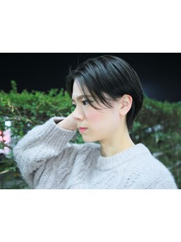 mm単位まで拘る「小顔魅せシルエット」が人気！クセがある方も当店の髪質改善で理想のショートカットに＊