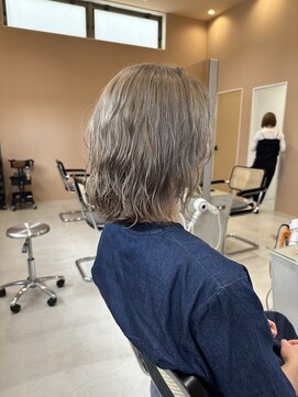 ジジ インターパーク 宇都宮(Gigi) メンズカット/メンズボブ/ハイトーン/ミルクティーカラー/宇都宮