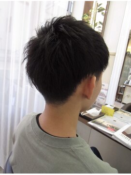 コアフィールフィス(COIFFURE fils) 《見附　今町》