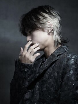 シン(syn) インナーブロンドウルフ