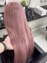 サイ(PSY)&nbsp;ピンク×シールエクステ／池袋/ダブルカラー／ハイトーン