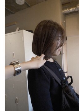 ニード(need) 透明感ボブ【大阪/梅田/中津】