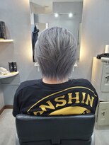 リアン(LIEN)&nbsp;ハイトーン毛流れショート