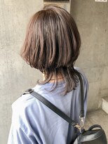 コマド(Comado)&nbsp;個性派ウルフボブ