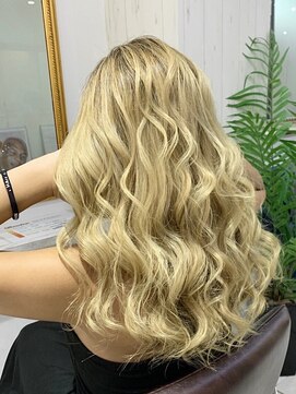 ディバイス(Device) 【Device心斎橋】バレイヤージュカラーエクステ