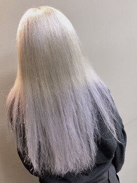 コワファーストナガサキシャンプーボーイ(COIFF1RST NAGASAKI SHAMPOO BOY) ホワイトベージュ×ラベンダーシルバー