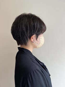 デイリリーバイアメリア 川西店(daylily by Ameria) 透け感ショート→白井 涼貴