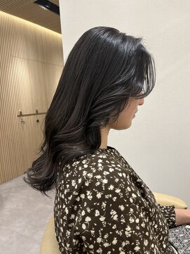 ロンドプロフィール 浦和(Lond profil) 中川陽南子【韓国風お顔まわり艶髪ロングヘアブルーグレージュ】