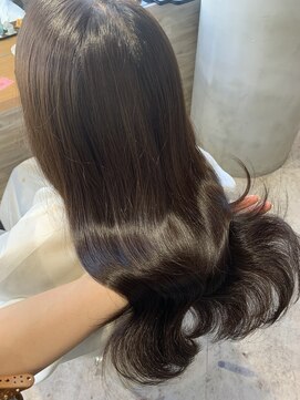 リーホリエ(Lee Horie) グレージュカラー / mio