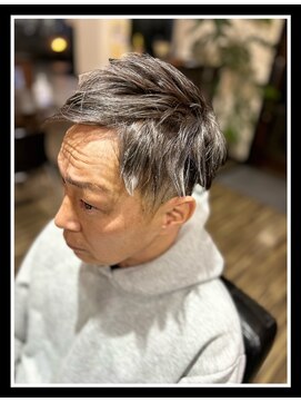 リレーションヘアーデザイン(Relation hair design) ホワイトシルバー