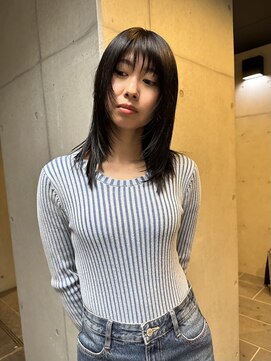 レオニード 表参道(LEONID) ミディアムレイヤー