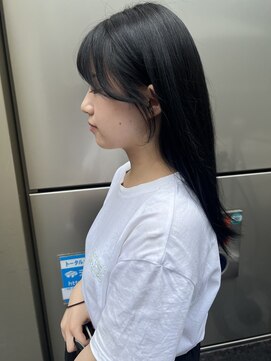 グランドライン(GRAND LINE) 顔まわりがかわいい韓国風ブルーブラック