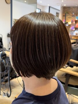 サラ(sarah) ショートボブ