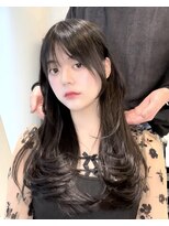 ワン バイ ジエクト(One by The Ect)&nbsp;【レイヤーロング】暗髪透け感グレージュ＆シースルーバング