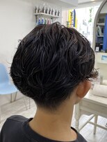 アルターシェリー(aL-ter che'rie)&nbsp;メンズウェーブパーマ×センターパート