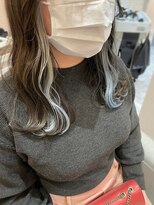 エラ(Ella)&nbsp;イヤリングカラー×White silver