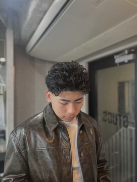 デン 仙台店(DEN) フェザーパーマ/スパイキーショート[榴岡/メンズ/理容室]