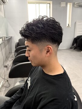 ガオプロデュースバイレボ(gao produced by revo) 短髪フェードカットビジネスショート刈り上げメンズカット柏駅