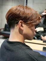 メッツ 原宿(METS) MEN'S/ブラウンカラー×センターパート/テーパーフェード