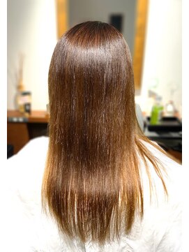 アリューカヘアー(Alluca Hair) 水分補給髪質改善