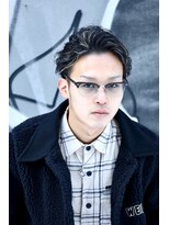 アストラ(ASTRA)&nbsp;ルードバック　ハイライト　ショート　オールバック　フェード